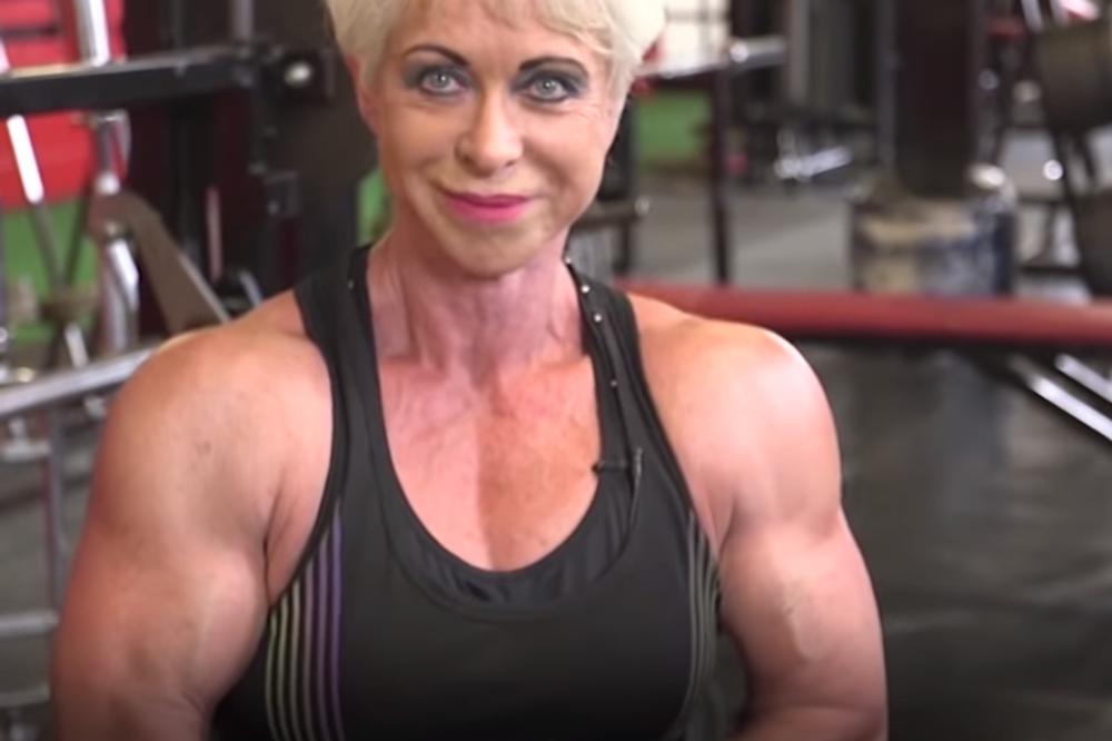 Izgledam kao BOGINJA, ali me muškarci NE ŽELE: Ova žena u svojoj 68. godini ima liniju na kojoj bi joj mnogi zavideli! (FOTO) (VIDEO)