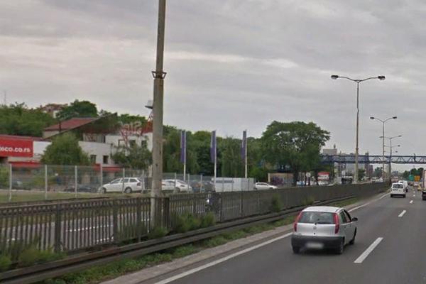 STRAVA I UŽAS PRED ZORU U BEOGRADU: Žena (31) poginula na autoputu kod Autokomande!