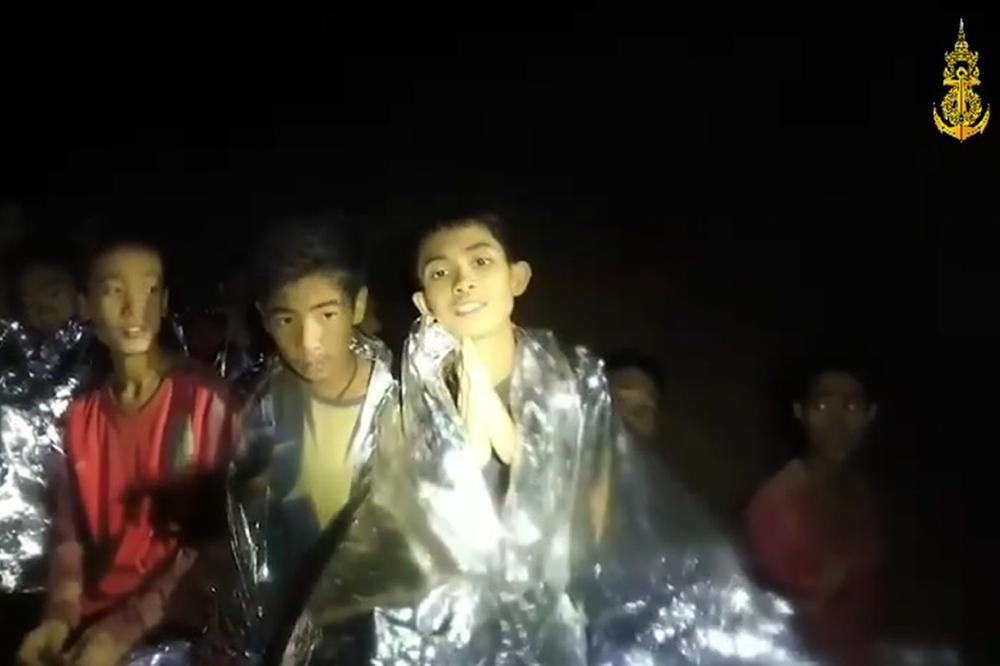 POČELA AKCIJA IZVLAČENJA: Dečake će iz pećine na Tajlandu danas pokušati da SPASU, među ekipom i SRBIN!