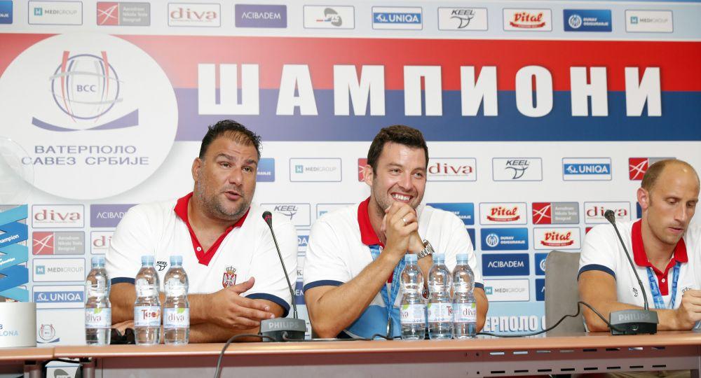 Dejan Savić i Filip Filipović najavljuju vatru u niškom bazenu  