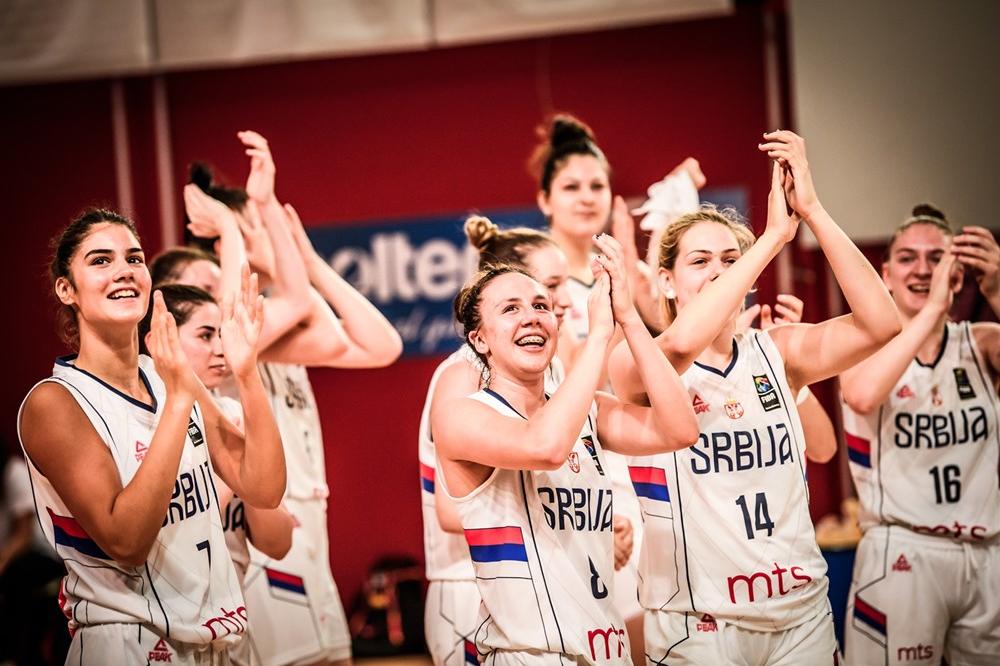 Prvi poraz srpskih juniorki u Udinama! Češke košarkašice demontirale naše devojčice!