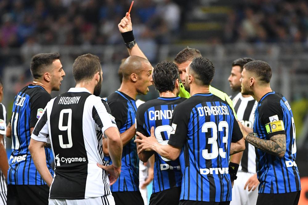 SKANDAL U ITALIJI: Juventus osvojio titulu zahvaljujući sudiji?