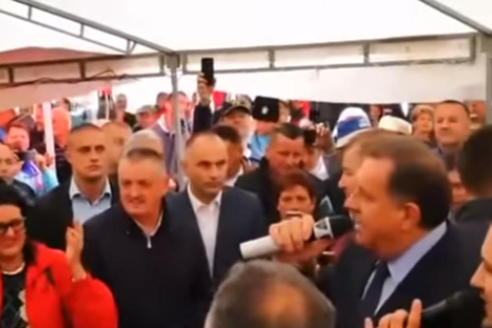 ZAPEVAO ISPOD ŠATORA: Dodik pustio glas NA MANJAČI, raspalio srpski hit! (VIDEO)