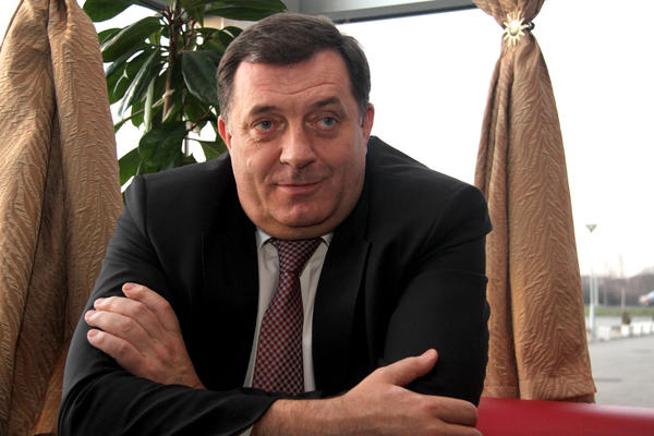 NISU USPELE ŽELJE ZAPADA DA OBESMISLE RS: Milord Dodik otvoreno o OPASNOSTIMA koje PRETE!