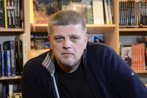 Vladimiru Kecmanoviću Andrićeva nagrada za priču Ratne igre