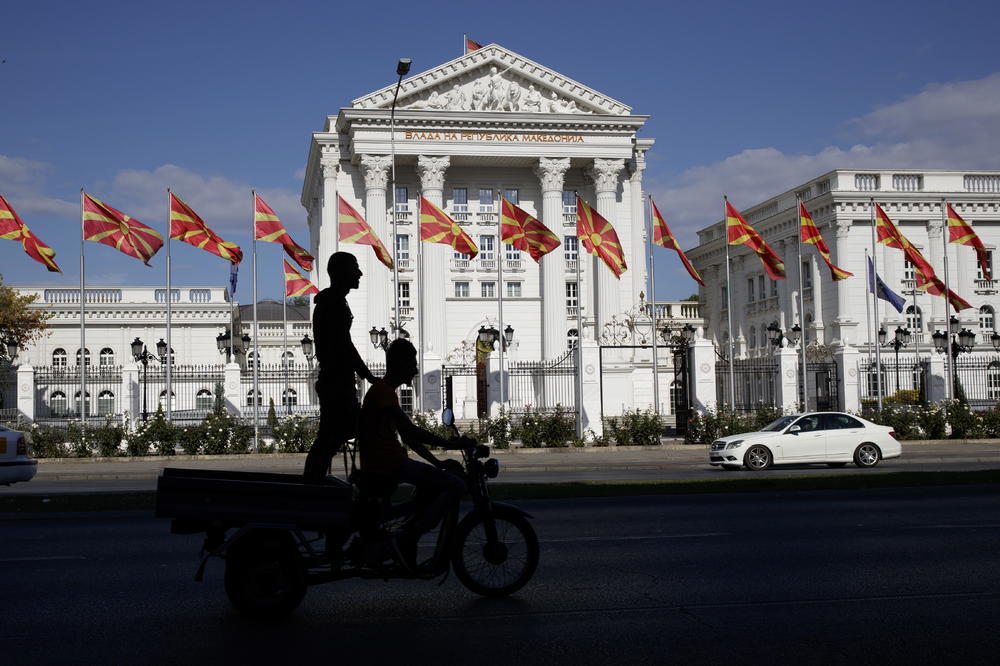 POŠTUJEMO IZBOR GRAĐANA SUSEDNE ZEMLJE: Prva reakcija Grčke na makedonski referendum!