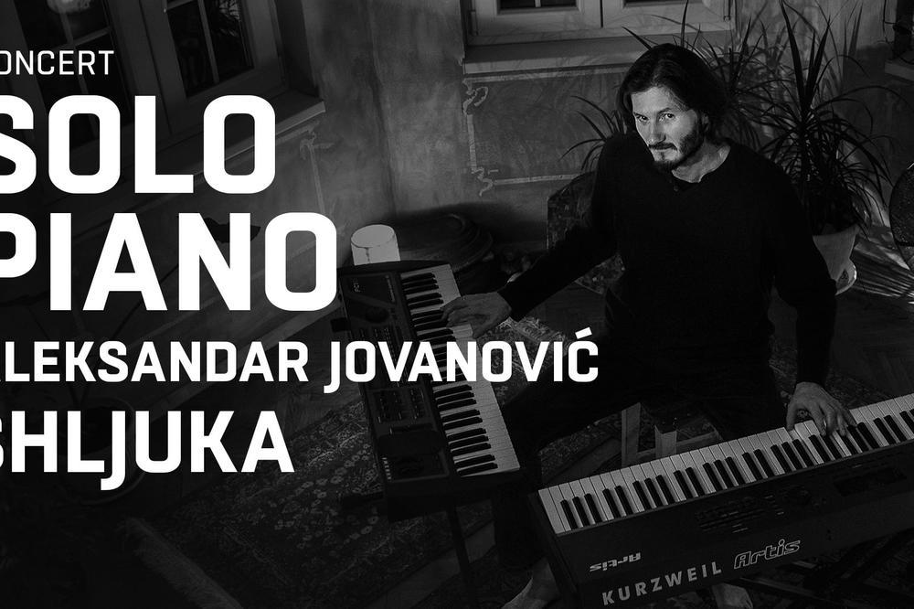 NEIZVESNOST STVARANJA NA LICU MESTA: Pijanista Aleksandar Jovanović Shljuka nastupa u Parobrodu