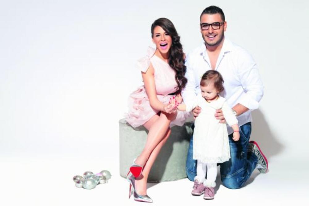 Srećna porodica: Ana, Darko i Lorena