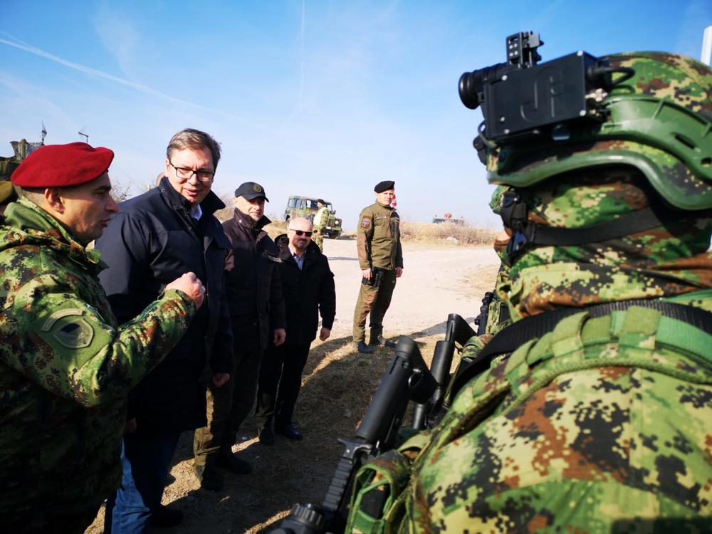 Aleksandar Vučić na vojnoj vežbi  