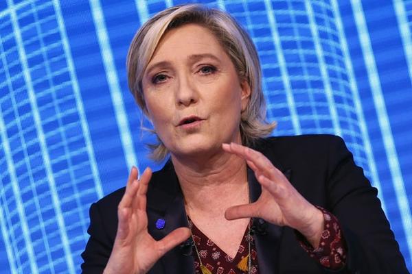 TAKOZVANO KOSOVO NIJE NI POSTOJALO U PRVOM SVETSKOM RATU: Le Penova šokirana nakon SKANDALA u Parizu!