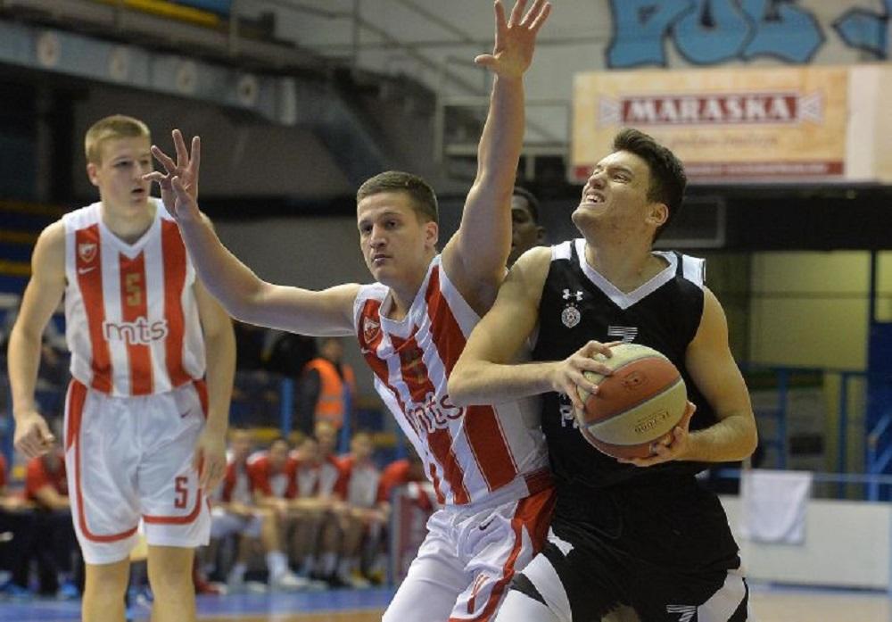 Košarkaši Partizana poraženi su u Večitom derbiju  