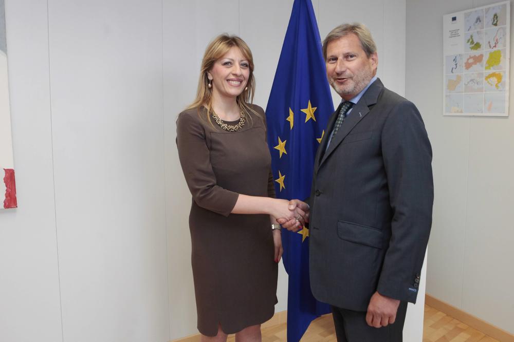 EU I SRBIJA POTPISALI SPORAZUM VREDAN 97 MILIONA EVRA: Ovo je znak da se korak Srbije ka EU snažno podržava!
