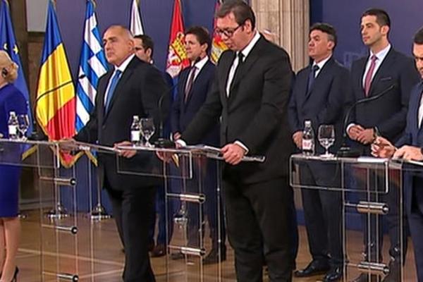HVALA VAM NA PODRŠCI: Predsednik Vučić sa premijerima Bugarske, Grčke i Rumunije