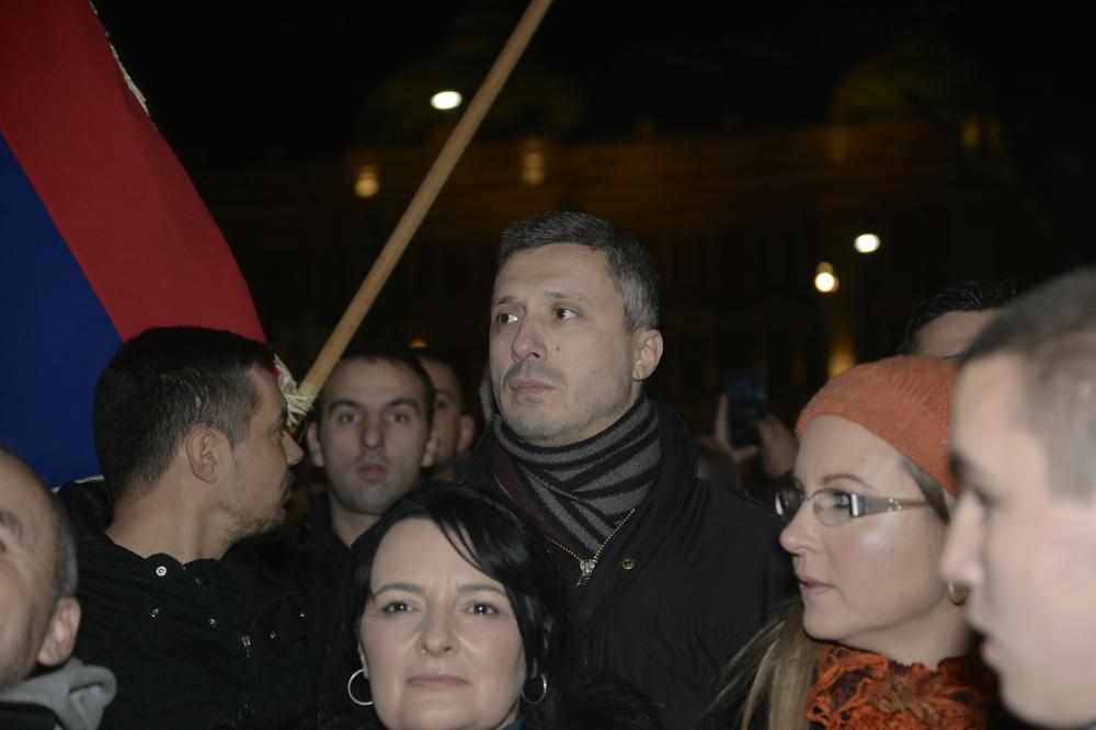 PROTEST ĐILASOVE KOALICIJE SZS: Šetnja ulicama Beograda