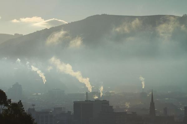PONOVO SE GUŠIMO U SMOGU! Zagađenje u Srbiji od jutros ALARMANTNO, zna se i gde je NAJGORE