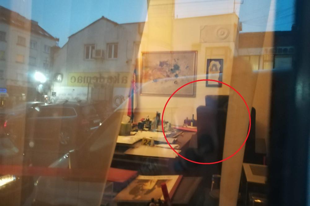 OVDE JE UBIJEN PREDSEDNIK AMSS: Espreso u kancelariji u kojoj se desio stravičan zločin! (FOTO) (VIDEO)