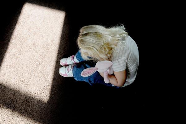 CRNI VIKEND IZA NAS! 3 devojčice pretrpele traumu za ceo život, najmlađe žrtva predatora imala 4 godine