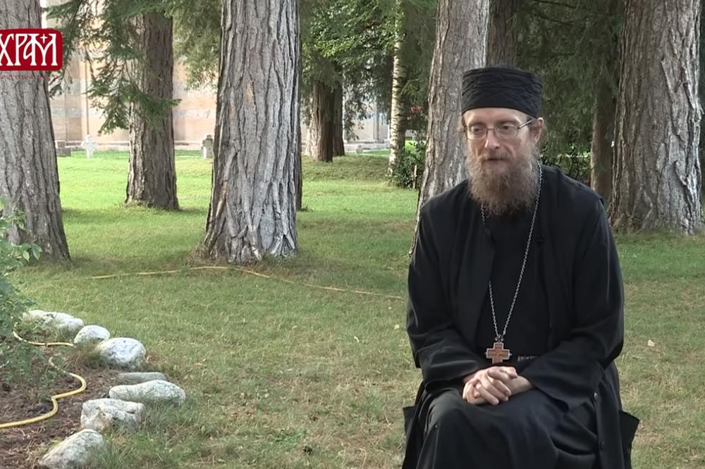 NE MOŽE PUT KROZ ZAŠTIĆENU ZONU: Iguman manastira Visoki Dečani poslao važnu poruku na ALBANSKOM JEZIKU!