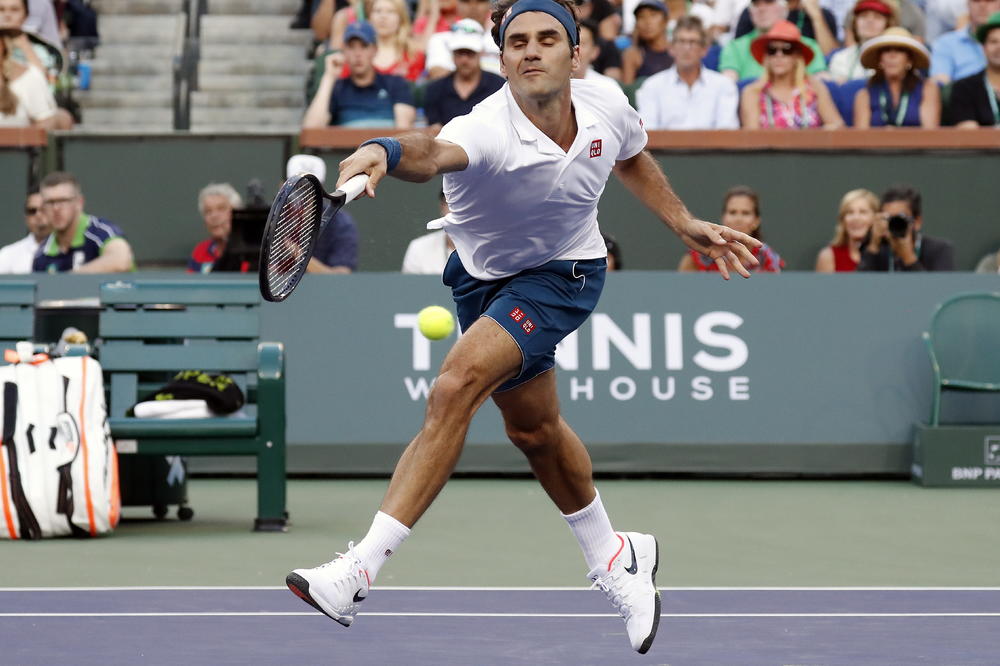 GRABI KA TITULI: Federer ukrotio Medvedeva i plasirao se u četvrtfinale!