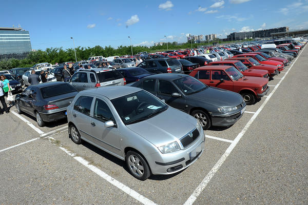 POLOVNI AUTOMOBILI BIĆE SKUPLJI ZA 500 EVRA! Zabrana uvoza automobila sa Euro 3 motorom DONOSI NAM LOŠE VESTI