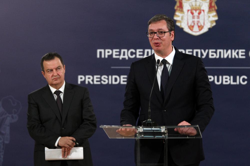 DAČIĆ GOVORIO O SMENI VUČIĆA! Lider SPS odgovorio opoziciji kako PREDSEDNIK SRBIJE može biti smenjen