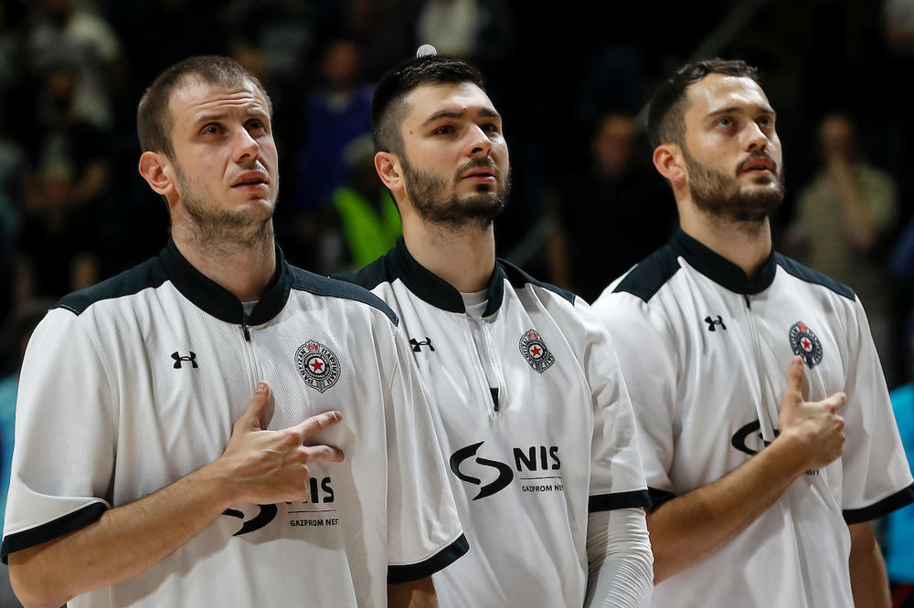 NEOČEKIVANI ODLAZAK U HUMSKOJ: Grci odvode košarkaša Partizana!