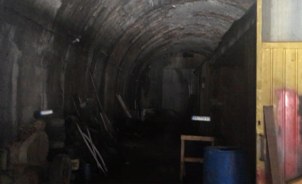 Tunel u kom se sada nalazi autoperionica  