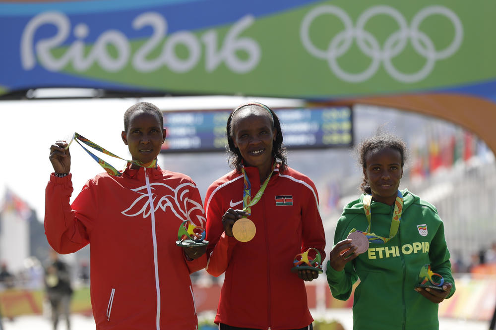 PRVO BRAT PA ONA: Olimpijka suspendovana zbog dopinga!