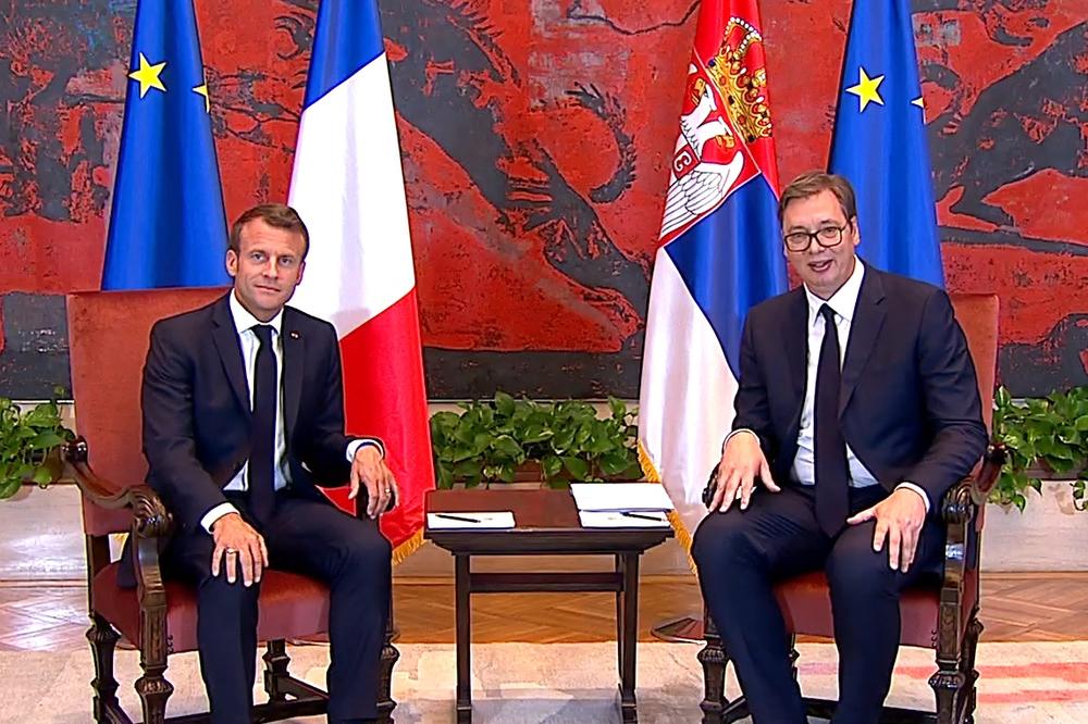 MAKRON JE ČOVEK IZUZETNOG TALENTA, OSVOJIO JE SRCE SRBA: Vučić govorio o poseti francuskog predsednika