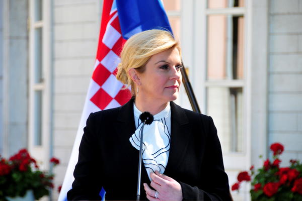 KOLINDINA NOVA PROVOKACIJA: Srbija neće dobiti zeleno svetlo za EU, još nije vreme za ćirilične ploče u Vukovaru!