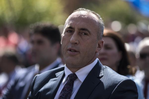 HAG ĆE IPAK DA ISTRAŽUJE ŽUTU KUĆU? Isplivali DETALJI Haradinajevih TAJNIH SASTANAKA!