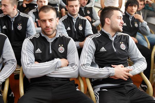 AKO GA ŽELITE, PLATITE: Partizan će morati da odreši kesu za povratak fudbalera u Humsku!