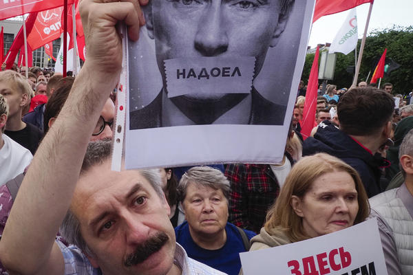 ZAŠTO SU OVI IZBORI U RUSIJI TOLIKO VAŽNI, PA JE KRENUO BATINOM NA OPOZICIJU? Šta se krije iza moskovskih protesta