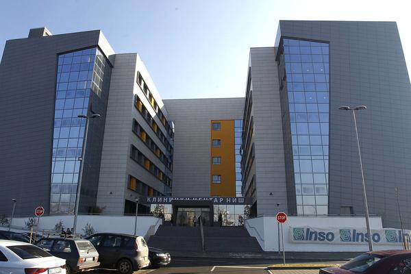 KORONA KAPITULIRA, POLAKO ALI SIGURNO: Do kraja nedelje zatvaraju se još 2 kovid bolnice u Nišu