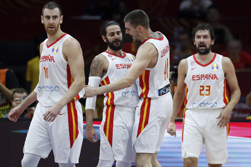 KARTE BAČENE NA STO: Španski reprezentativac otkrio šta misli o igri Srbije i jednom srpskom košarkašu!