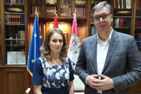 NA KOSOVU ŽIVE LJUDI KOJI SU U NERAVNOPRAVNOM POLOŽAJU: Vučić se danas sastao sa Brankicom Janković