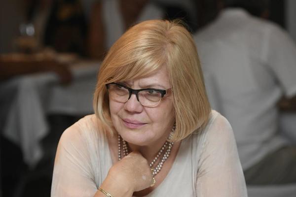 POSLE INCIDENTA NA GRANICI BI JOŠ I DA PROTESTUJU: Ambasadorka Srbije Mira Nikolić odbila da primi protestnu notu