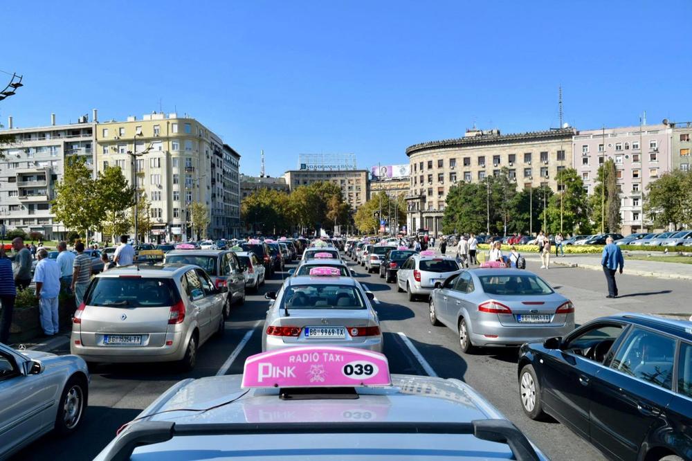 BLOKIRAĆEMO I MOSTOVE! Taksisti najavljuju radikalizaciju protesta i totalni HAOS U BEOGRADU