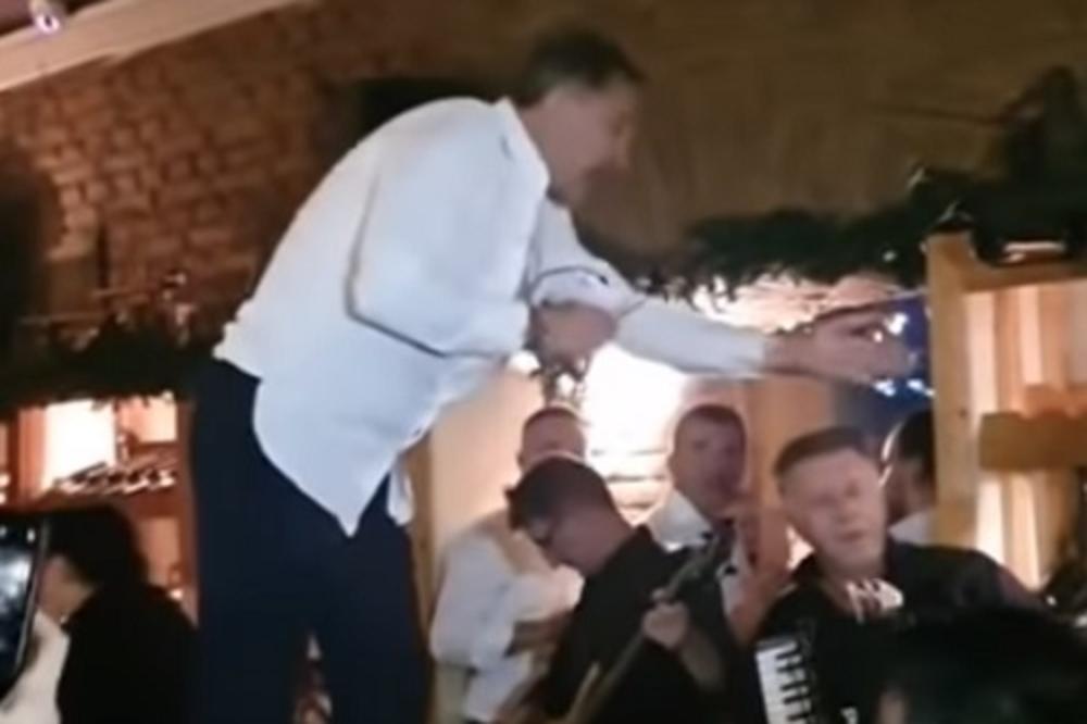 ZA SVE JE KRIVA SRPSKA PESMA: Zdravko Mamić se popeo na sto i napravio haos u sarajevskom restoranu!