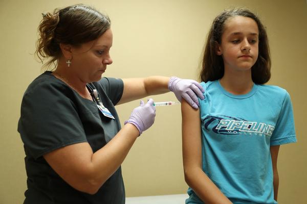 VAŽNA VEST: Srbija uvodi besplatnu vakcinaciju protiv HPV za decu od 9 do 19 godina