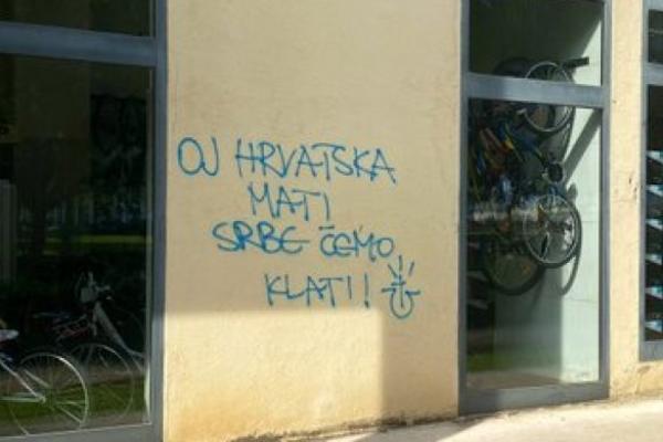 OJ HRVATSKA MATI, SRBE ĆEMO KLATI: Novi GRAFIT MRŽNJE osvanuo u ZADRU, policija ponovo NE REAGUJE