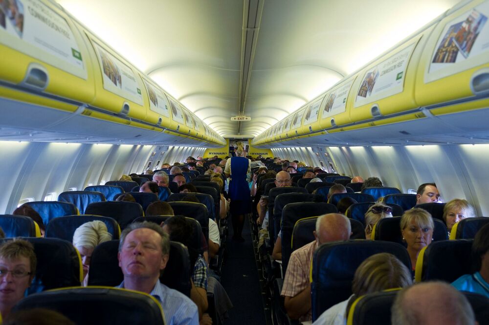 Putnici u avionu