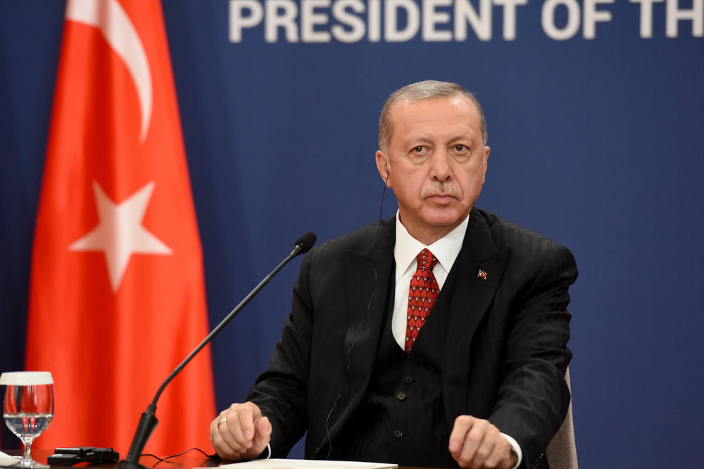 OPALA! Erdogan prihvatio ostavku svog zeta, ministra Albajraka
