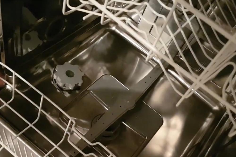 OVO VAS MOŽE KOŠTATI ZDRAVLJA A DA NEMATE POJMA: Nikako i nikada ne perite ove sudove u mašini