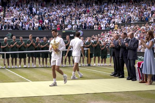 SPREMITE SE ZA SPEKTAKL: Poznata je satnica meča Đoković - Federer, vreme je za novi teniski klasik!