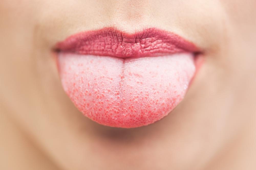 PUĆENJE, GRICKANJE, STISKANJE: Usne otkrivaju mnogo više nego što mislite!