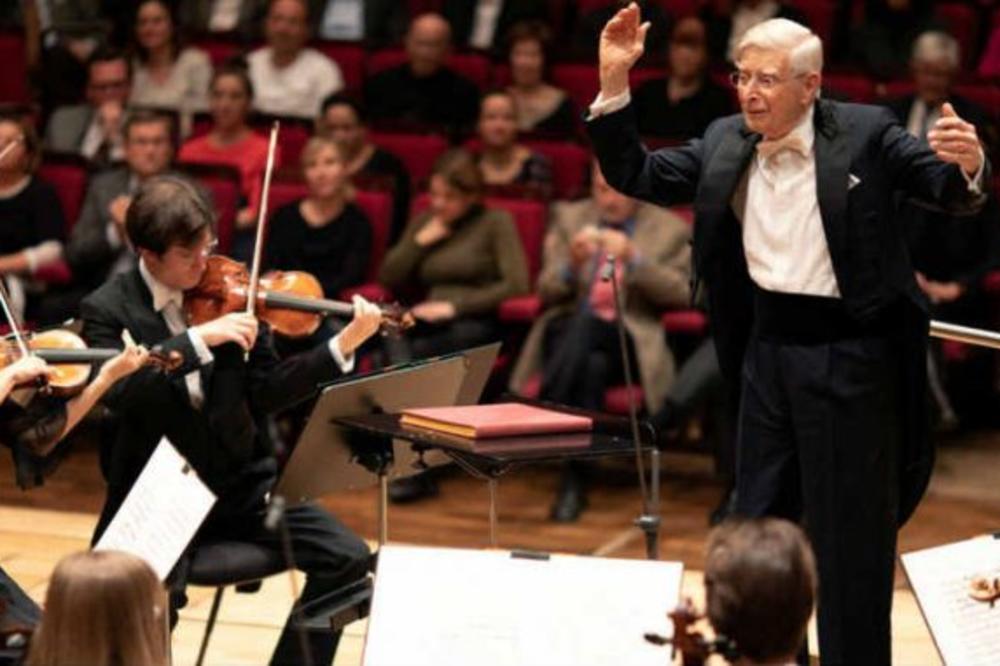 Herbert Blomštet: Dirigent kao vajar