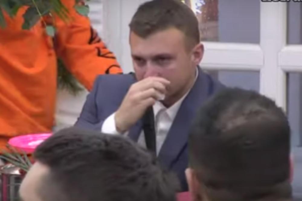 STEFAN KARIĆ PREPLAKAO SVOJU SLAVU ZBOG POKOJNE DIJANE: Guši se u suzama, a ovo je bio OKIDAČ! NEUTEŠAN! (VIDEO)