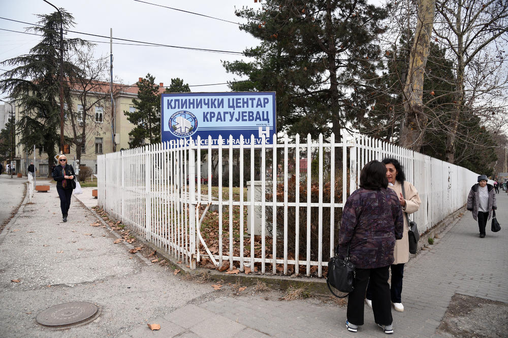 VIRUS GRIPA SE ŠIRI! Posete su zabranjene u Kliničkom centru Kragujevac