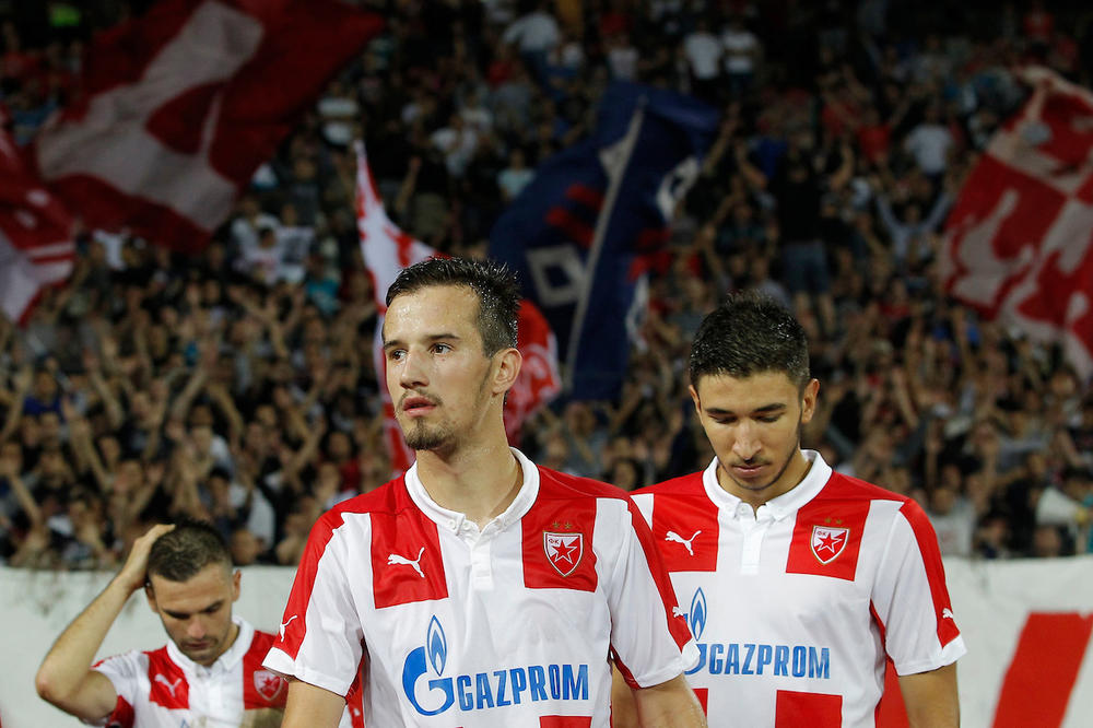 BILO JE U PRIČI I POVRATAK U ZVEZDU, ALI SE ON ODLUČIO ZA DRUGU DESTINACIJU: Srpski fudbaler otišao na Kipar!